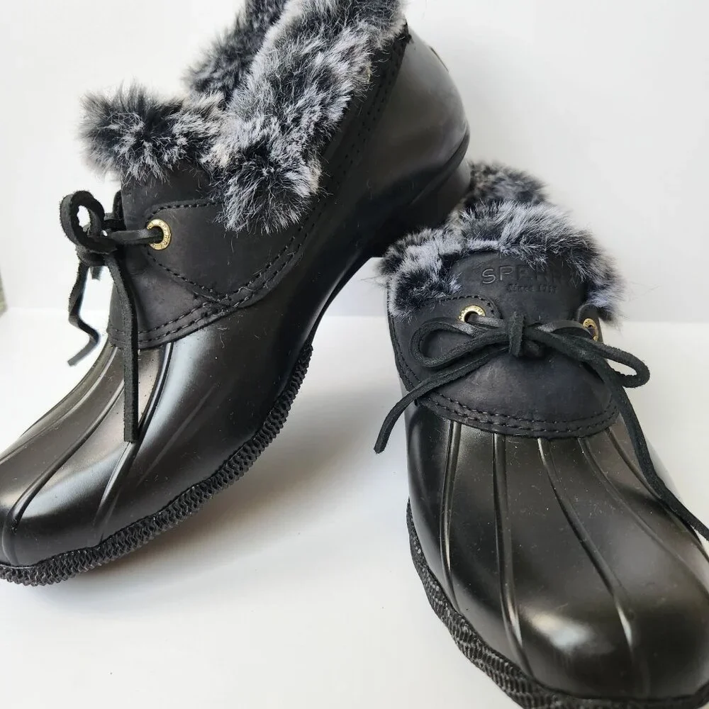 Sperry Top Sider Saltwater 1-Eye Black Duck Boots Faux Fur Cozy Cabincore 9M - Picture 1 of 12